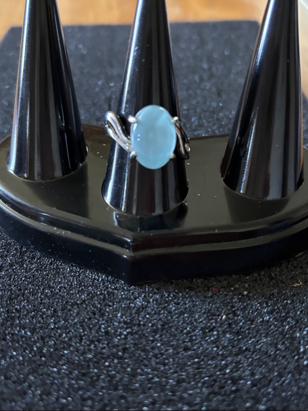 Silver Tone Aquamarine-Colored Oval Ring - Women's Jewelry Size 8.5 NWOT